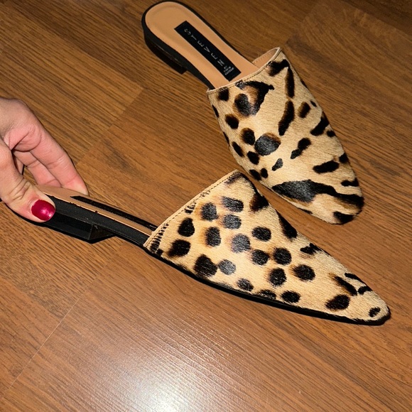 Leopard mules - Picture 2 of 4
